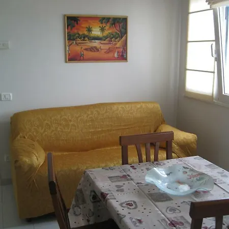 Casa Vacanze Ponte Mare * פסארו