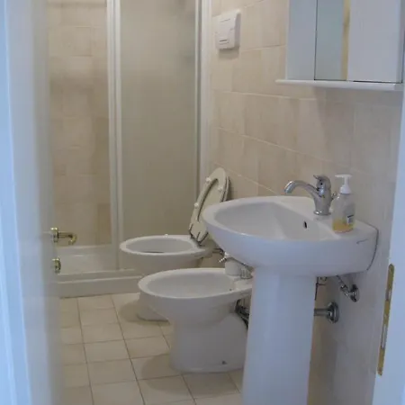 Casa Vacanze Ponte Mare * פסארו